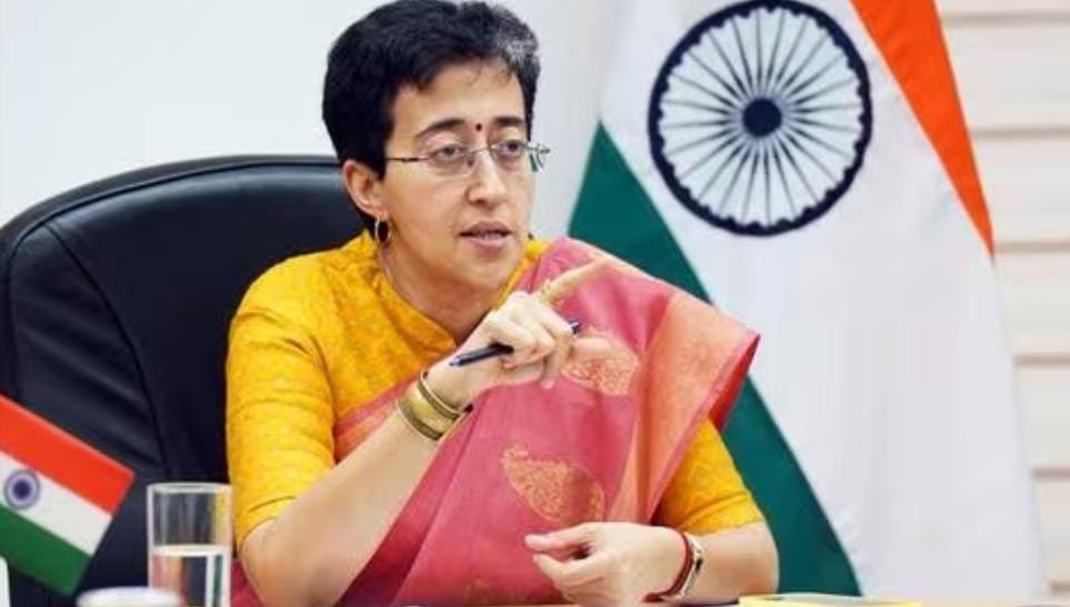 AAP के नेता,आतिशी ने कहा, “आप क्रूरता के खिलाफ लड़ रही है, होली का त्योहार मनाने का इरादा नहीं है !