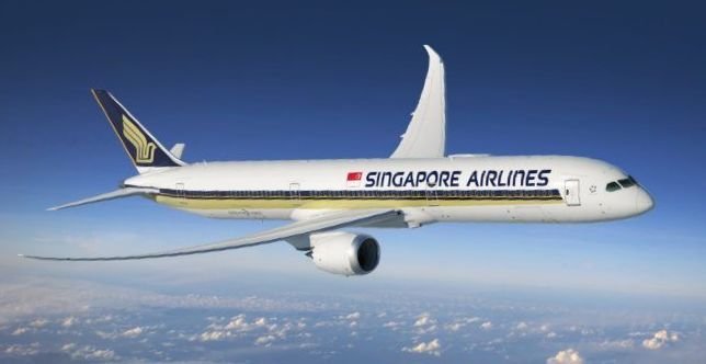 Serious turbulence strikes a Singapore Airlines flight, resulting in 1 death and 30 injured.